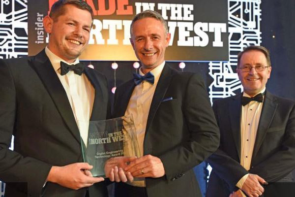 Gareth Sumner and Alex Grant collect award